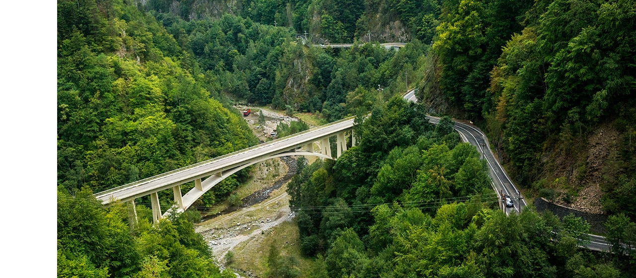 A Convertible Car Road Trip along the Transfăgărășan, Romania