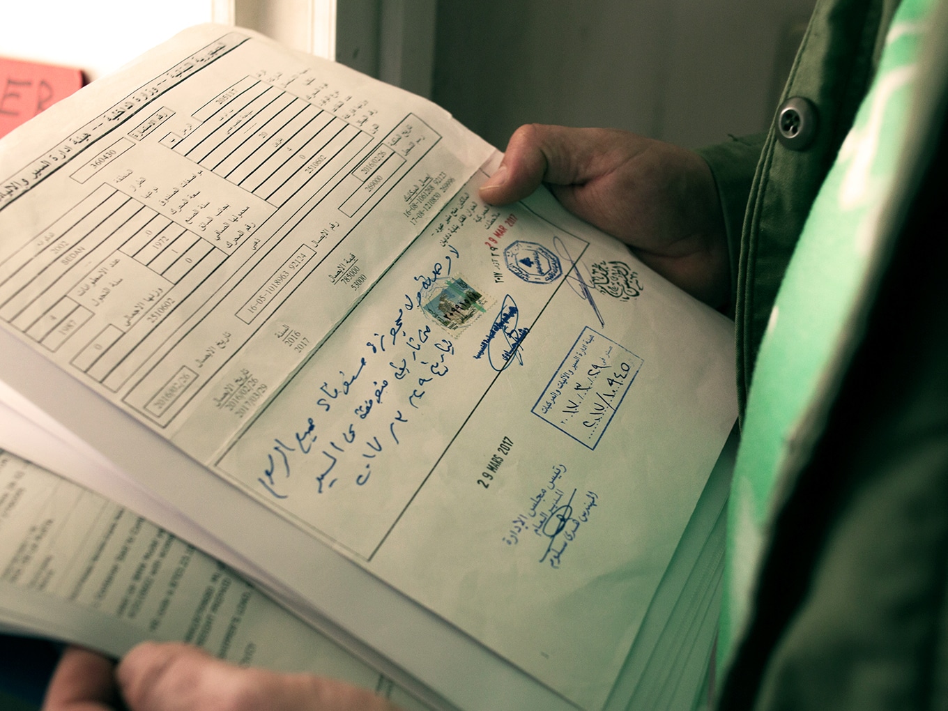 The BMW 2002 Automatic arrived in the Port of Hamburg with a lot of paperwork.