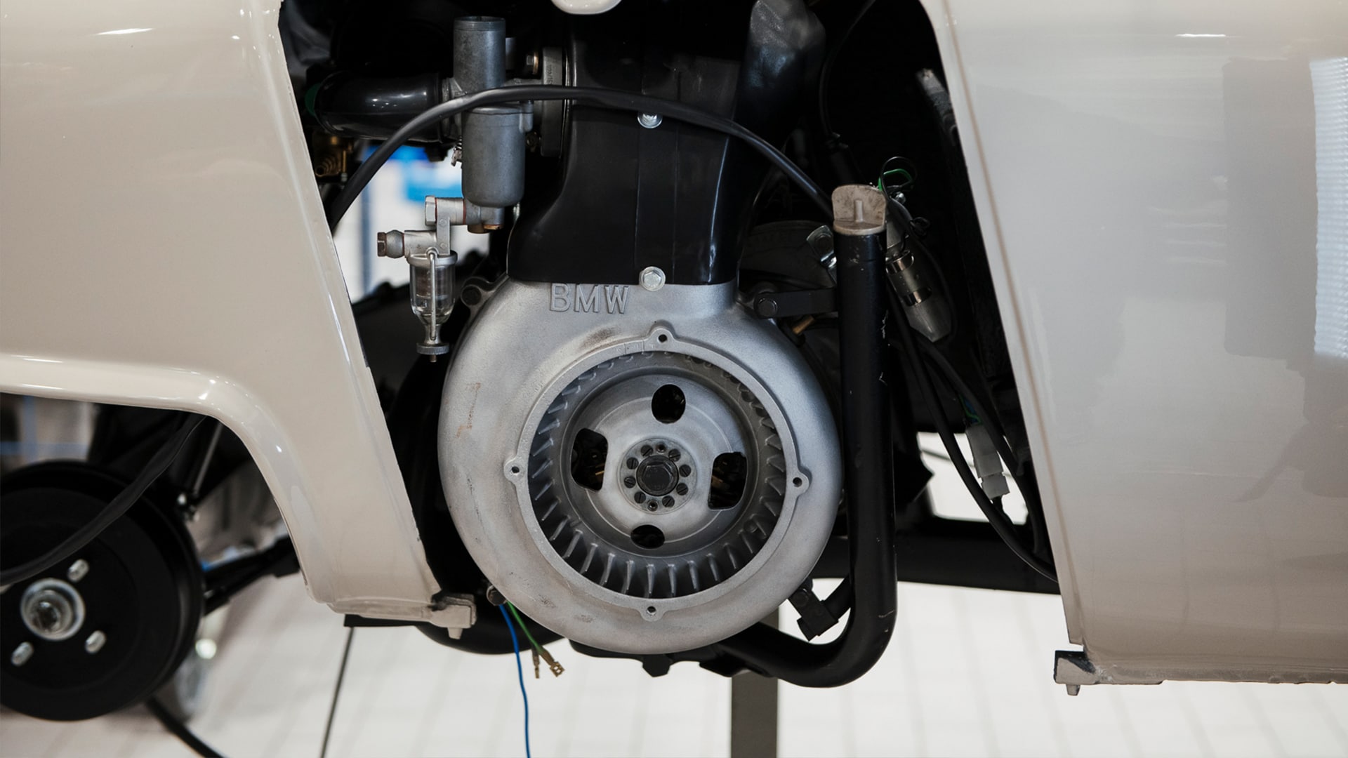 The engine of a BMW Isetta